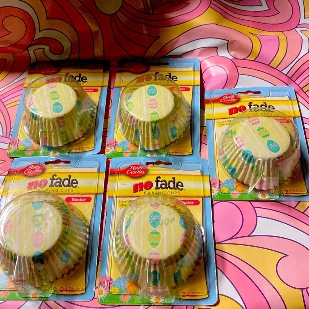 Easter BAKING Cup Bundle Kitchen Holiday Cupcakes Muffins